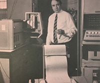 Manfred Donike 在 1972 年慕尼黑奥运会上使用了 7600A HP 气相色谱仪